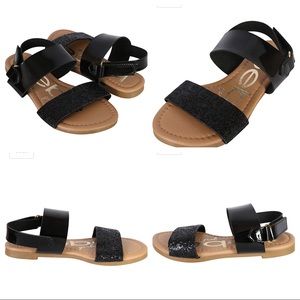 Bebe Sandals w/ Chunky Glitter Strap 3 Girls